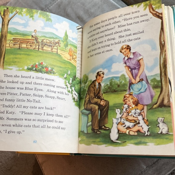 On We Go, Thomas Nelson and Sons Book - Picture 7 of 8